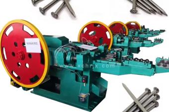 Machine de fabrication automatique des clous
